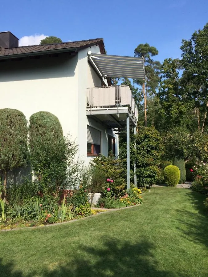 Apartment Super Xxl Ferienwohnung 73 Qm, Mit Balkon Cadolzburg